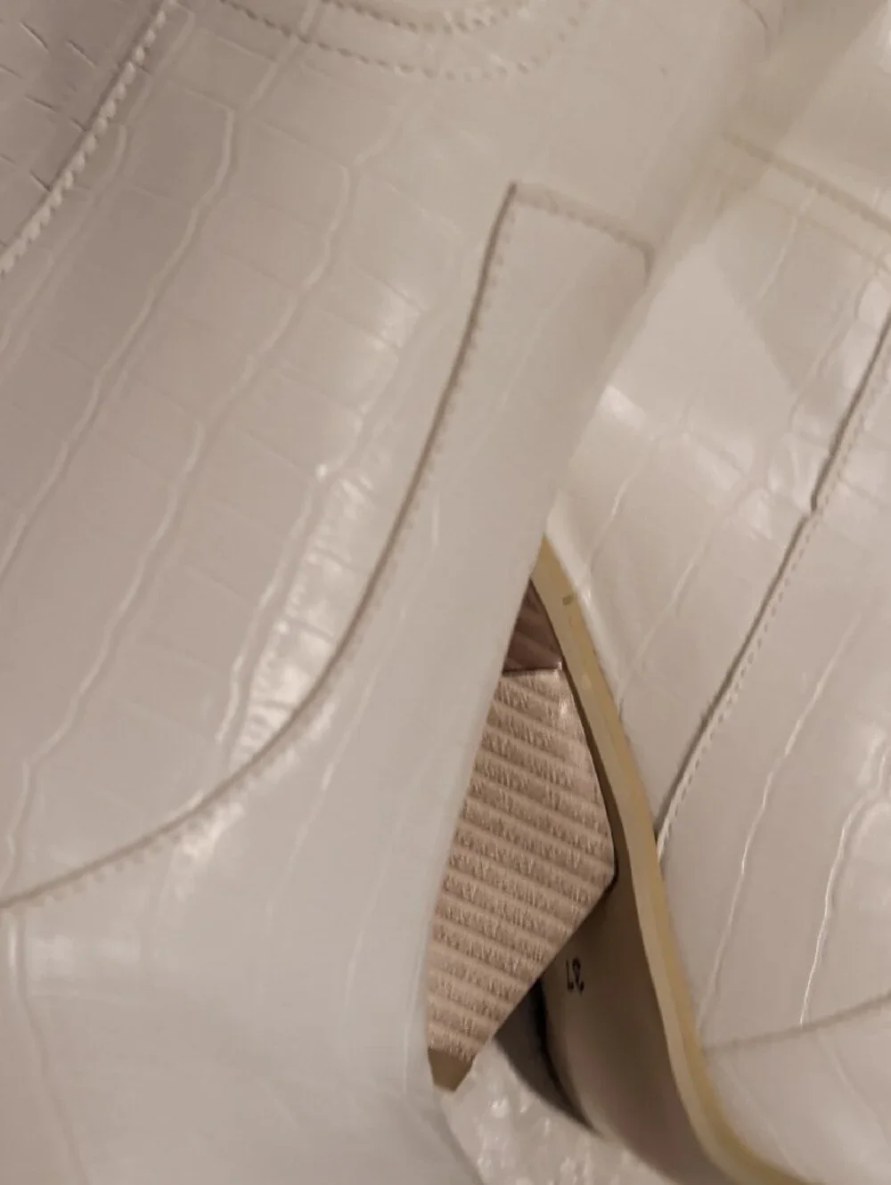 White Croc-Embossed Over-the-Knee Pointed Boots